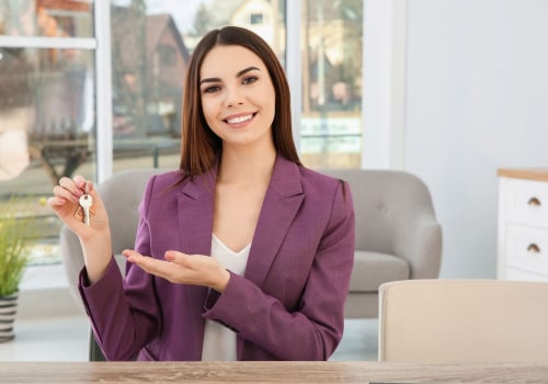 The Pros and Cons of Becoming a Real Estate Agent: An Expert's Perspective